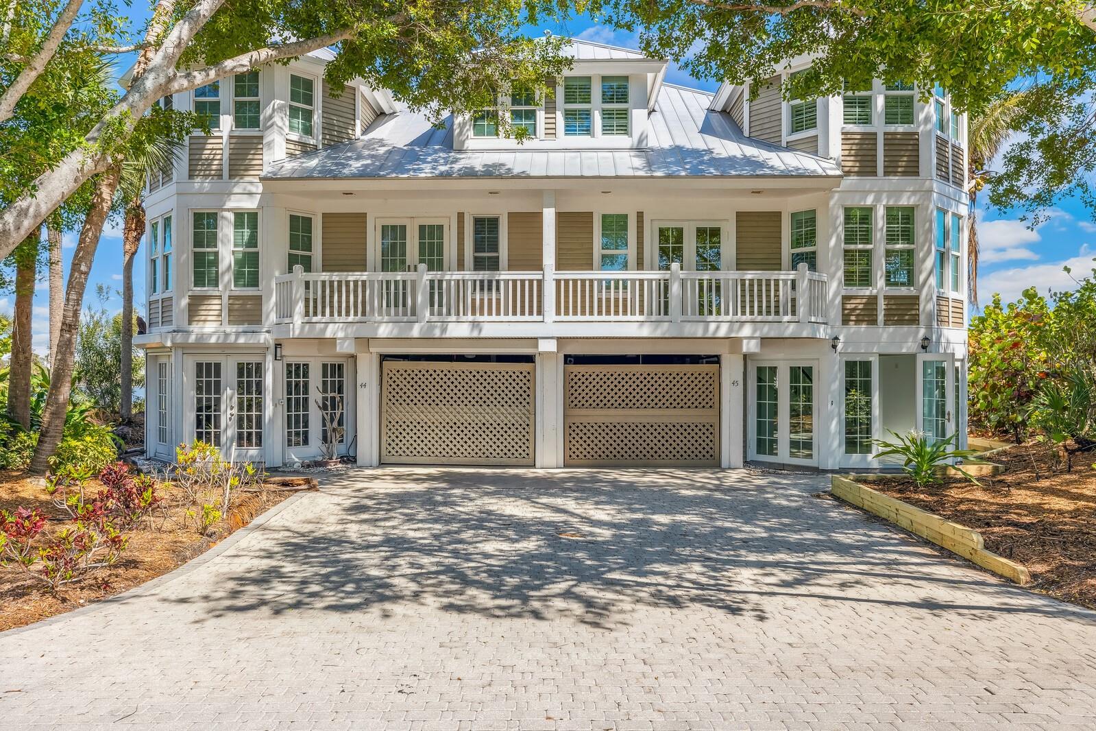 45 Seawatch Lake Dr Property Photo
