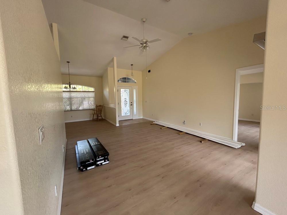 328 Baytree Dr Property Photo 11