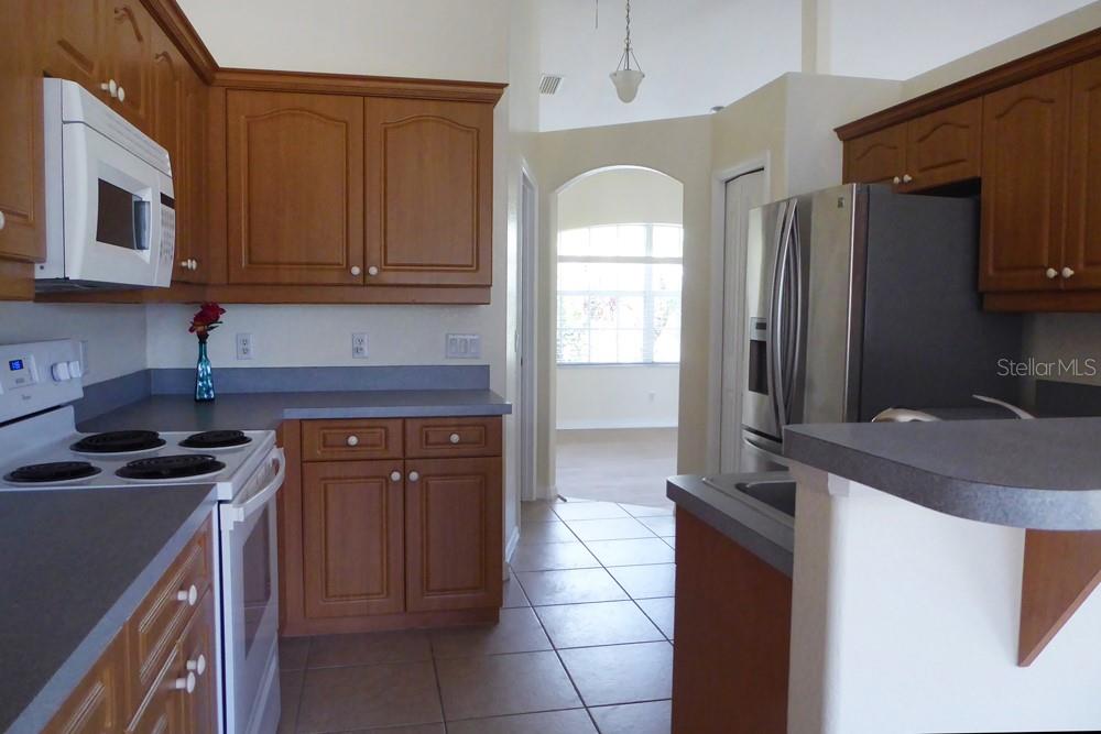 328 Baytree Dr Property Photo 13