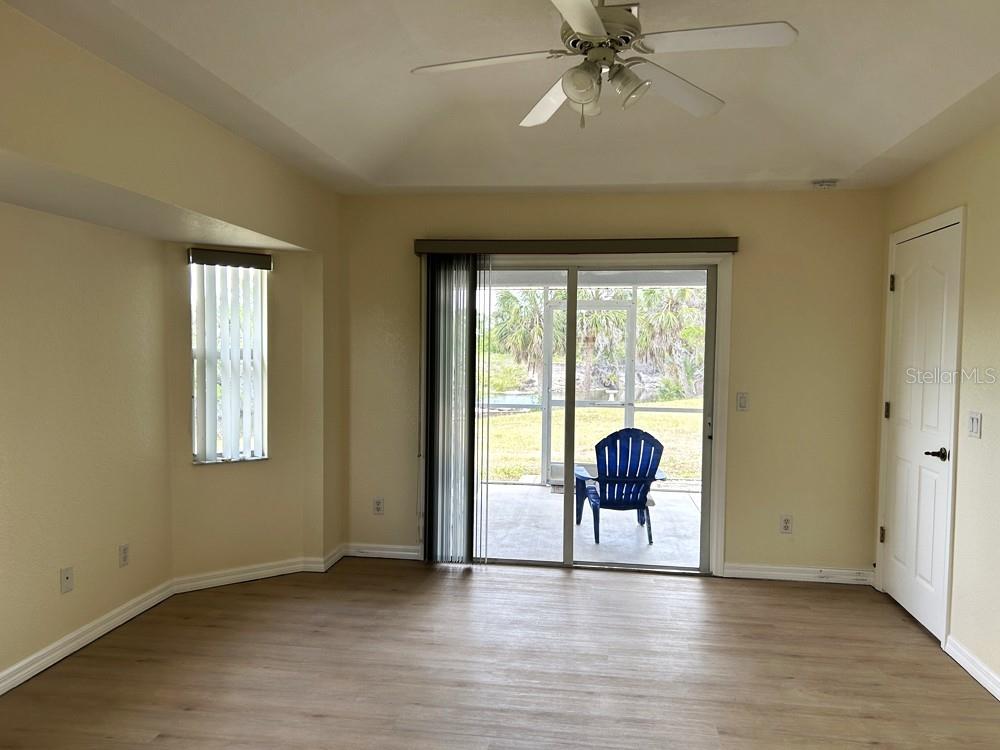 328 Baytree Dr Property Photo 17