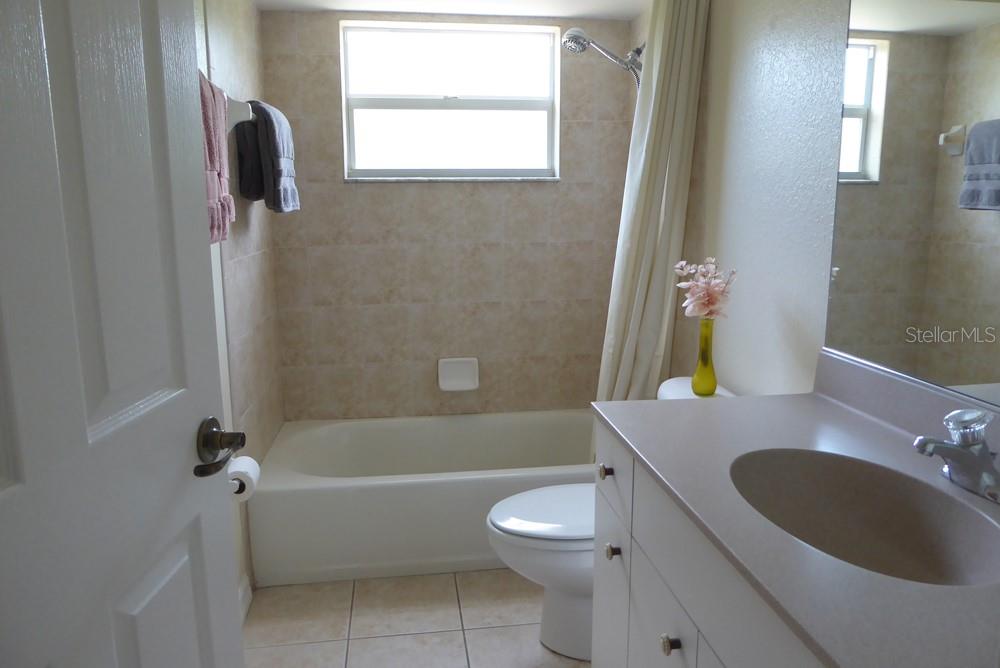 328 Baytree Dr Property Photo 21