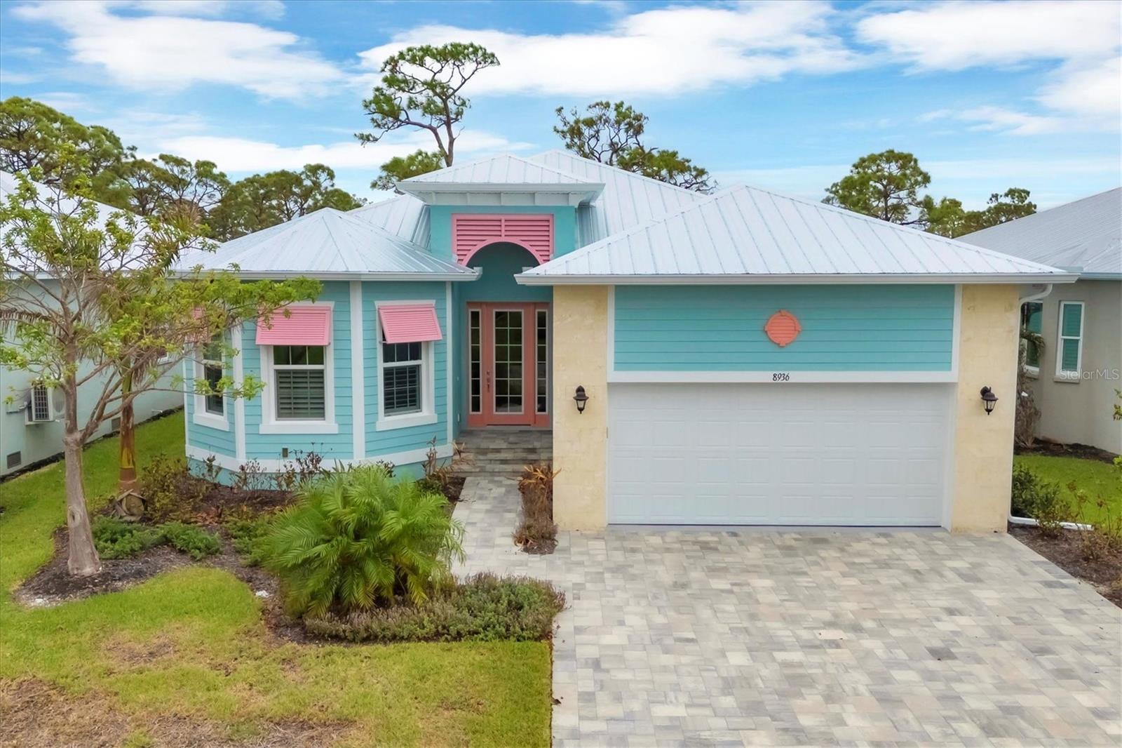 8936 Scallop Way Property Photo 3