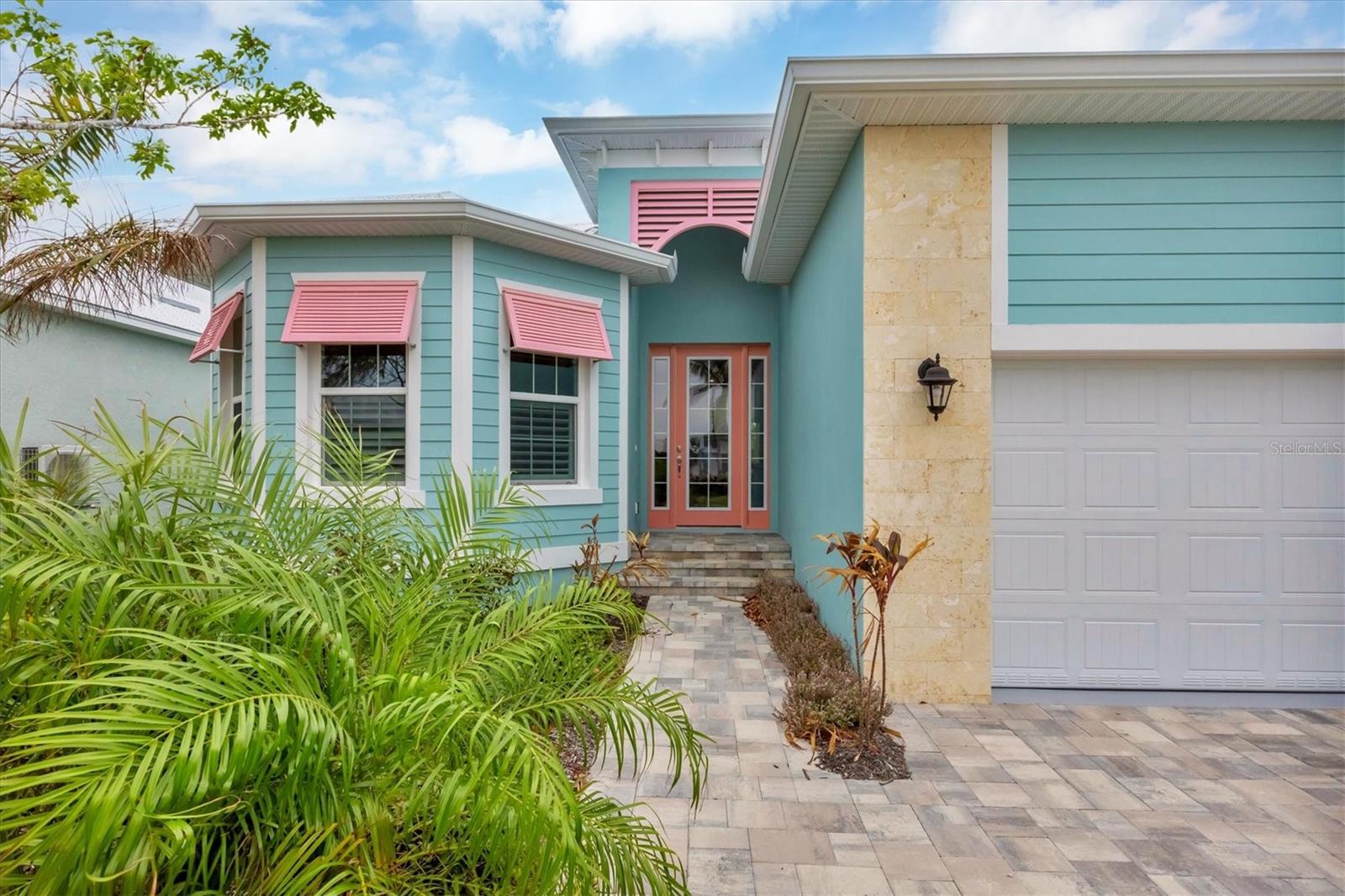 8936 Scallop Way Property Photo 6