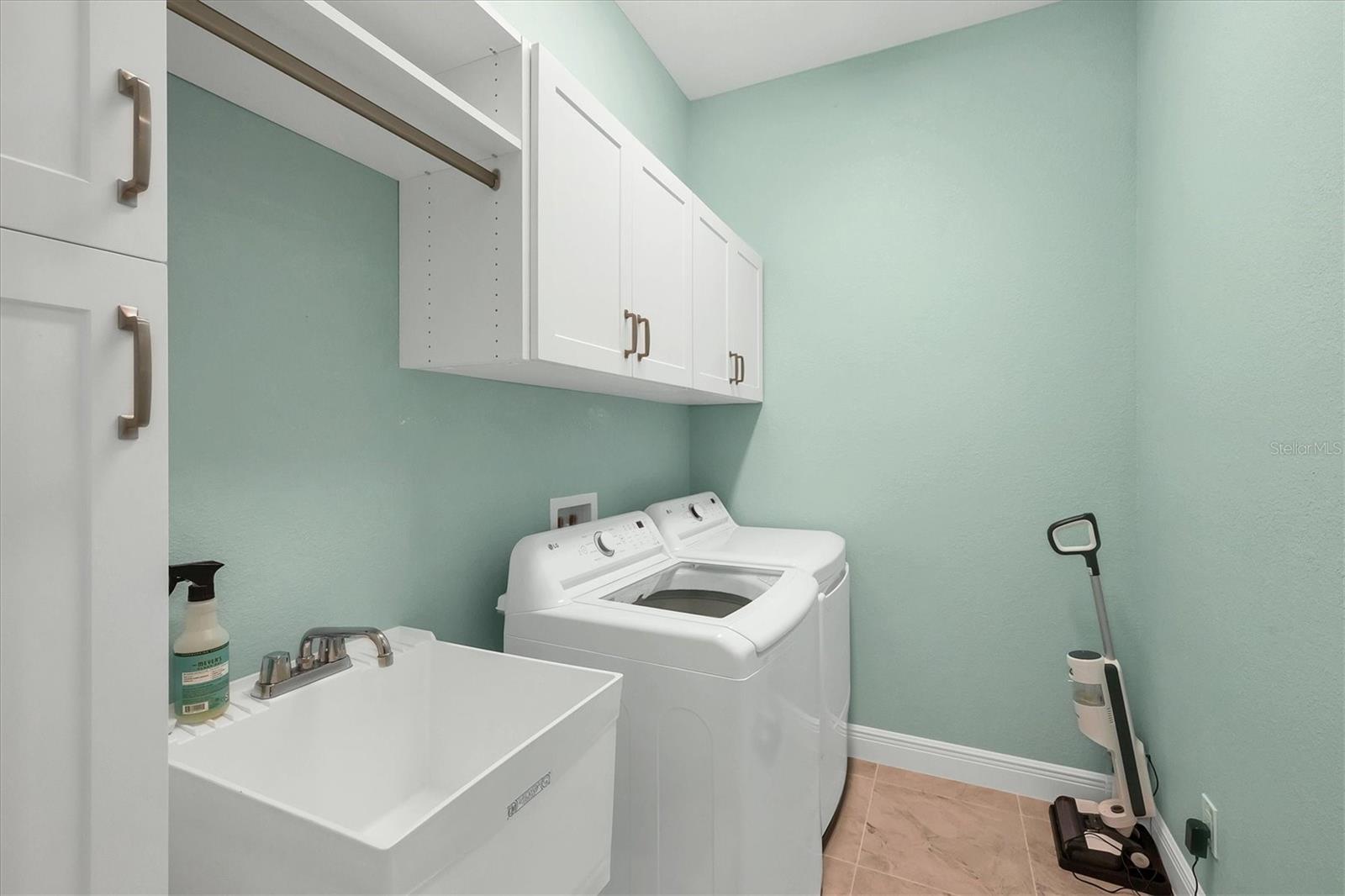 8936 Scallop Way Property Photo 32