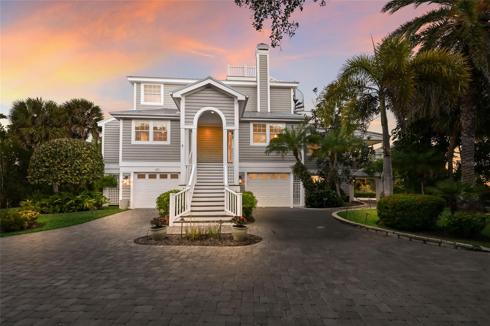 367 NIGHT HERON DR