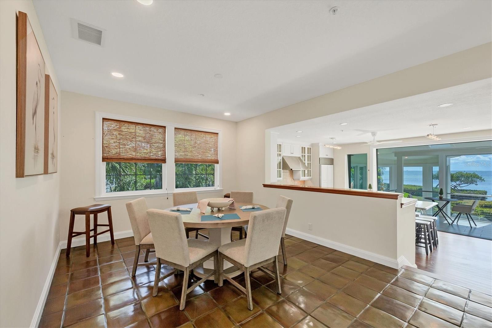 367 Night Heron Dr Property Photo 8