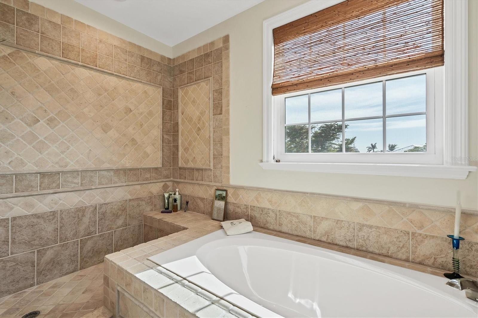 367 Night Heron Dr Property Photo 27