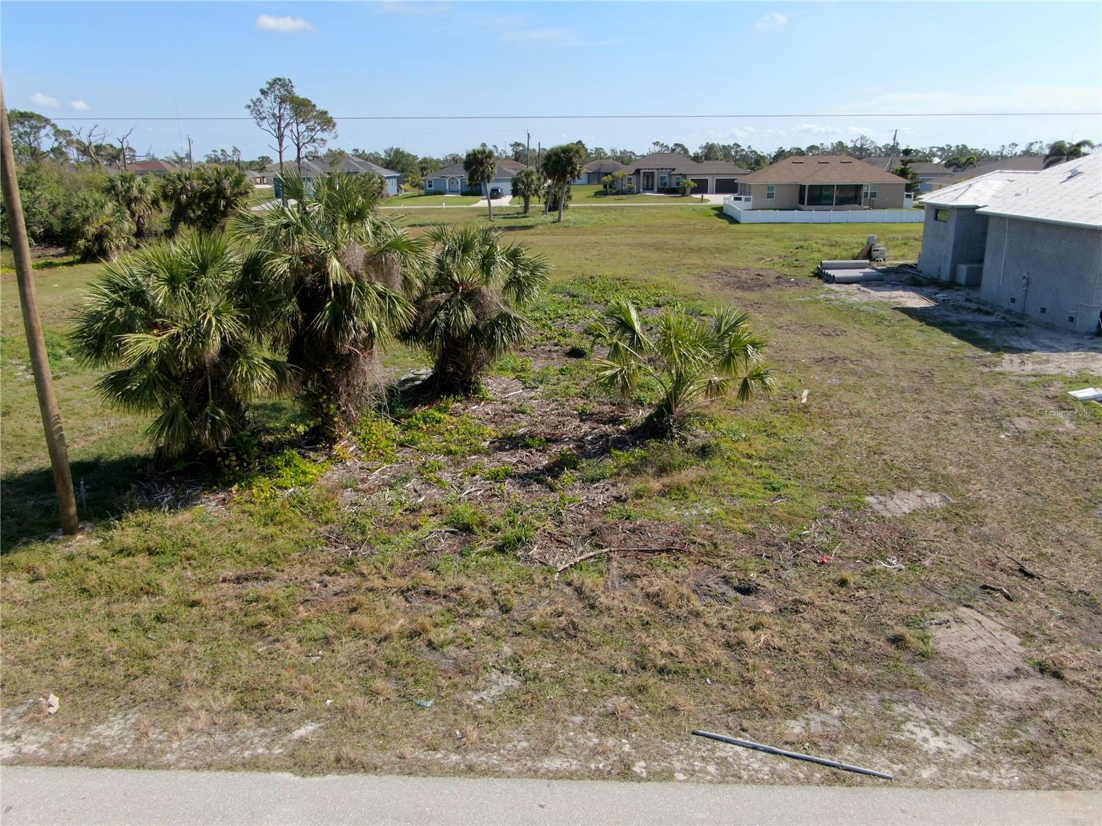 185 Rotonda Blvd S Property Photo 6