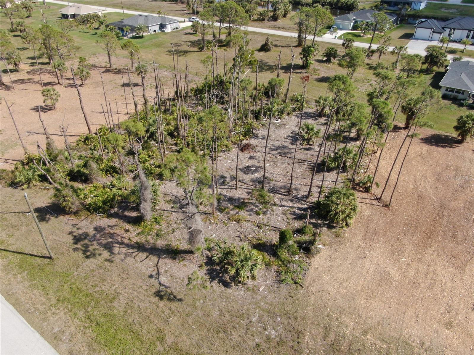 283 Rotonda Blvd S Property Photo 6