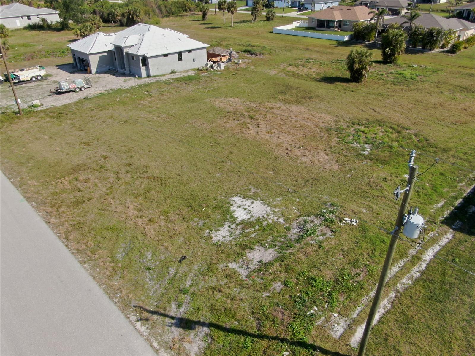 191 Rotonda Blvd S Property Photo 4