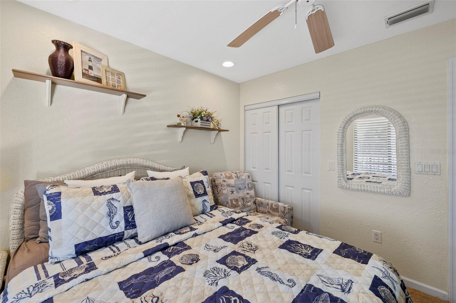 4072 Oakview Dr #c8 Property Photo 23