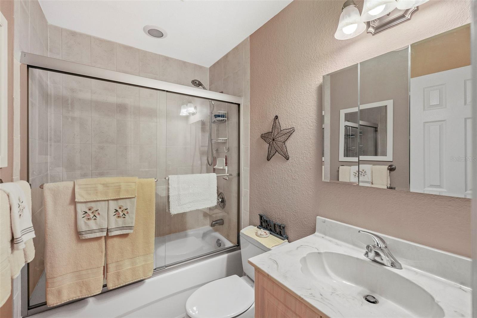 4072 Oakview Dr #c8 Property Photo 24