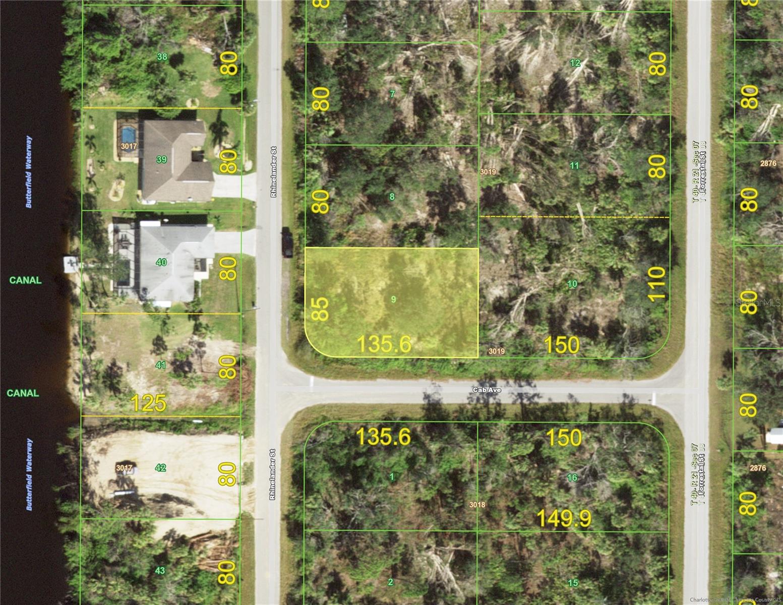 1086 RHINELANDER ST Property Photo 1