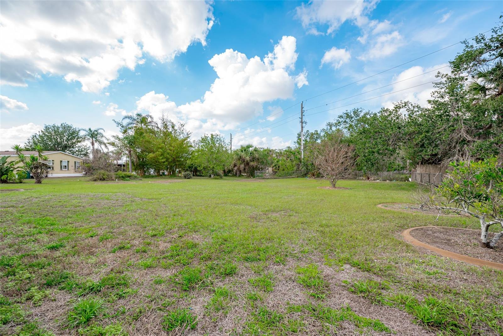 1296 Blue Heron Dr Property Photo 37