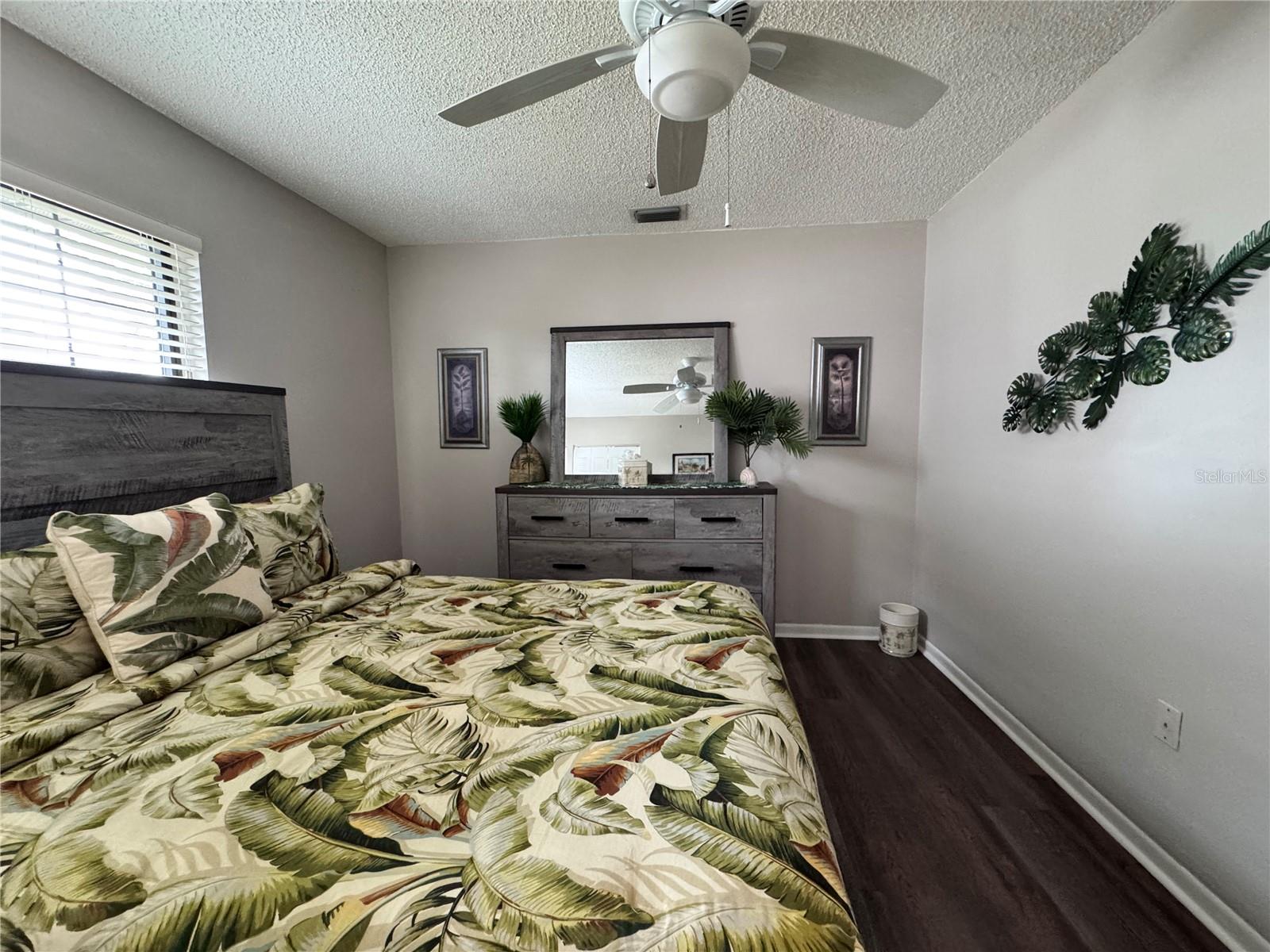 290 Rotonda Cir Property Photo 17