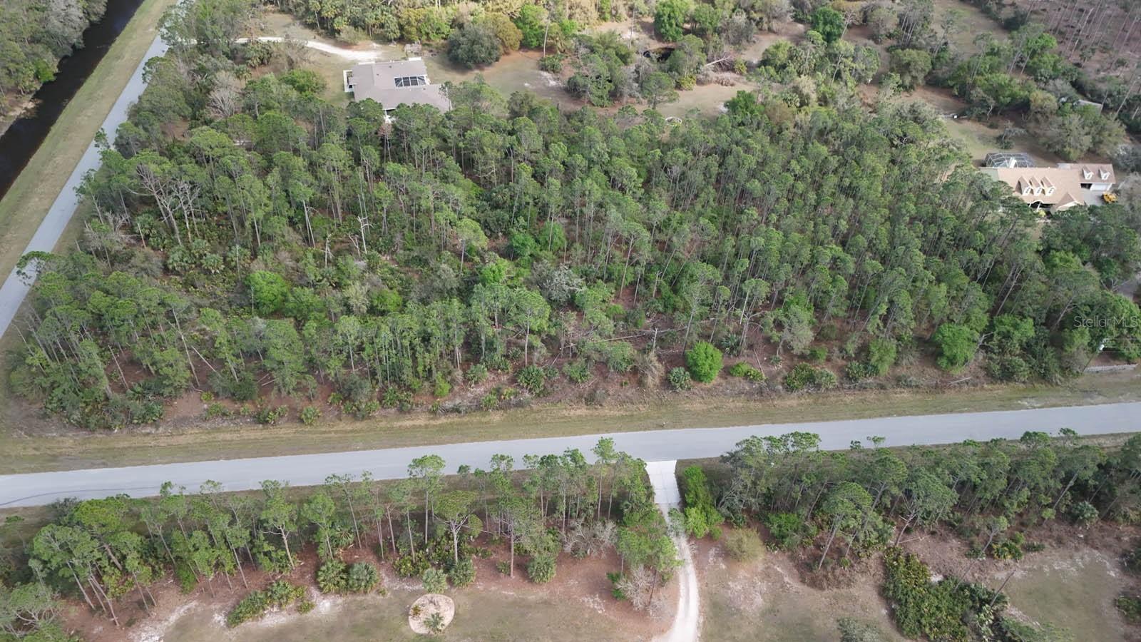 Estates Drive Property Photo 20
