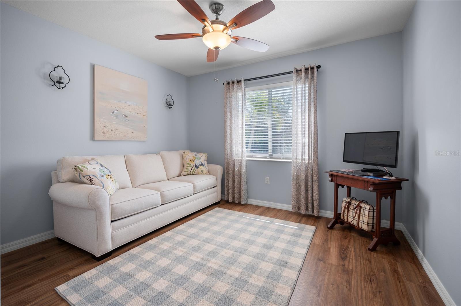 14382 Lillian Cir Property Photo 7
