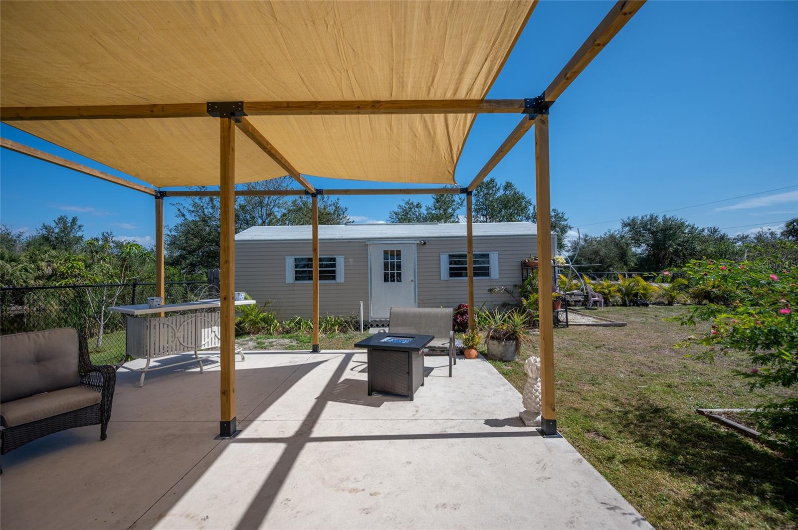 14382 Lillian Cir Property Photo 51