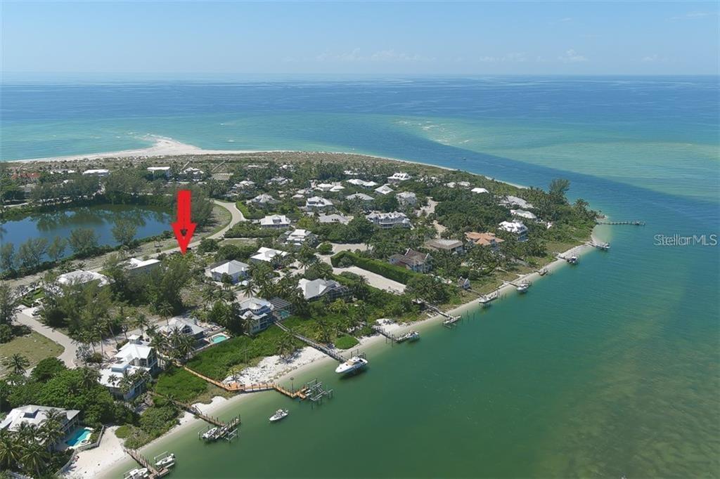 16080 Gulf Shores Dr Property Photo 2