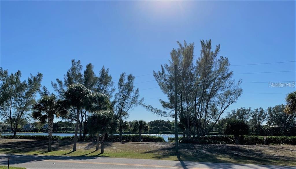 16080 Gulf Shores Dr Property Photo 5