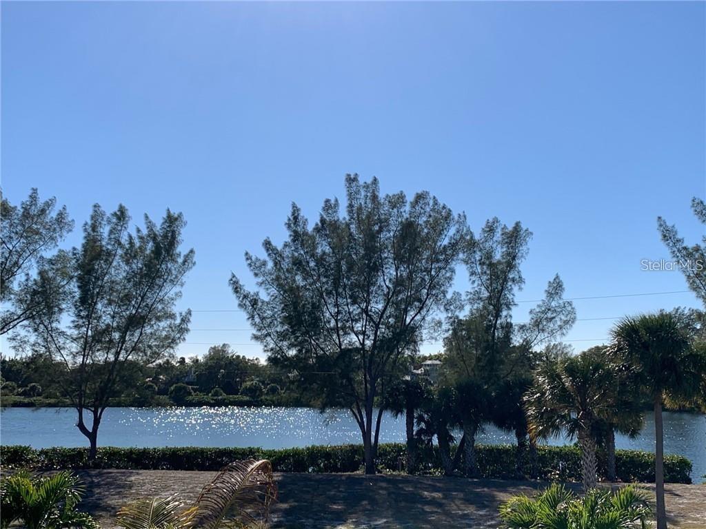 16080 Gulf Shores Dr Property Photo 6