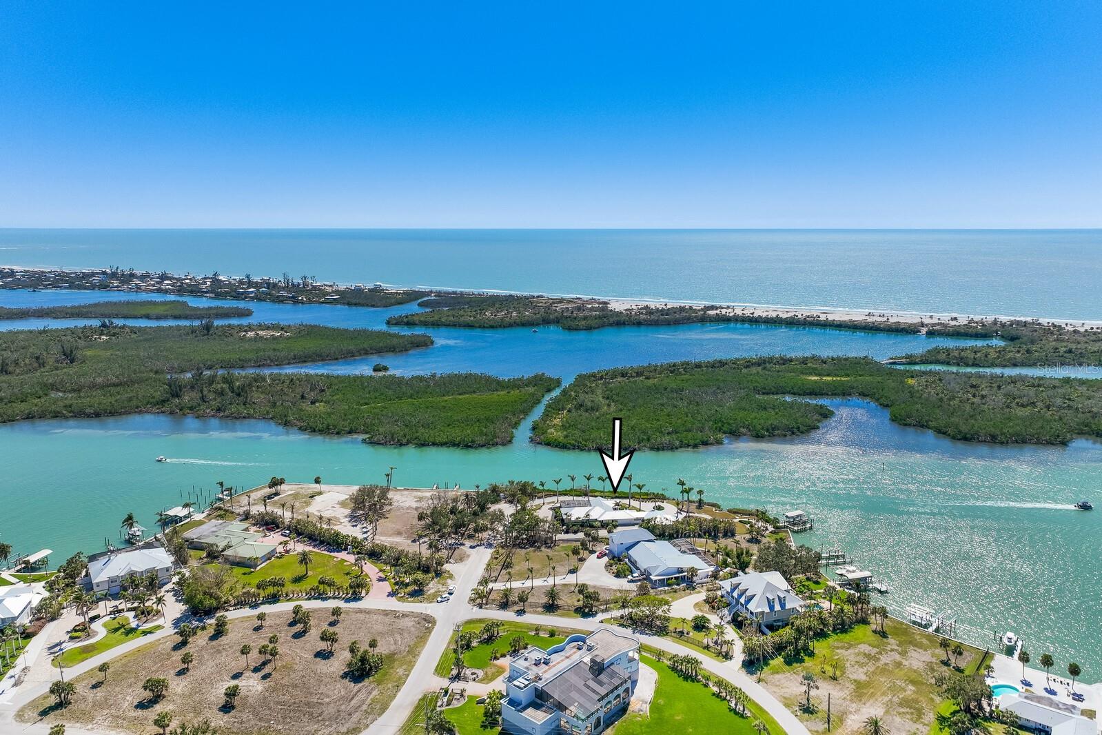 10 Cape Haze Dr Property Photo