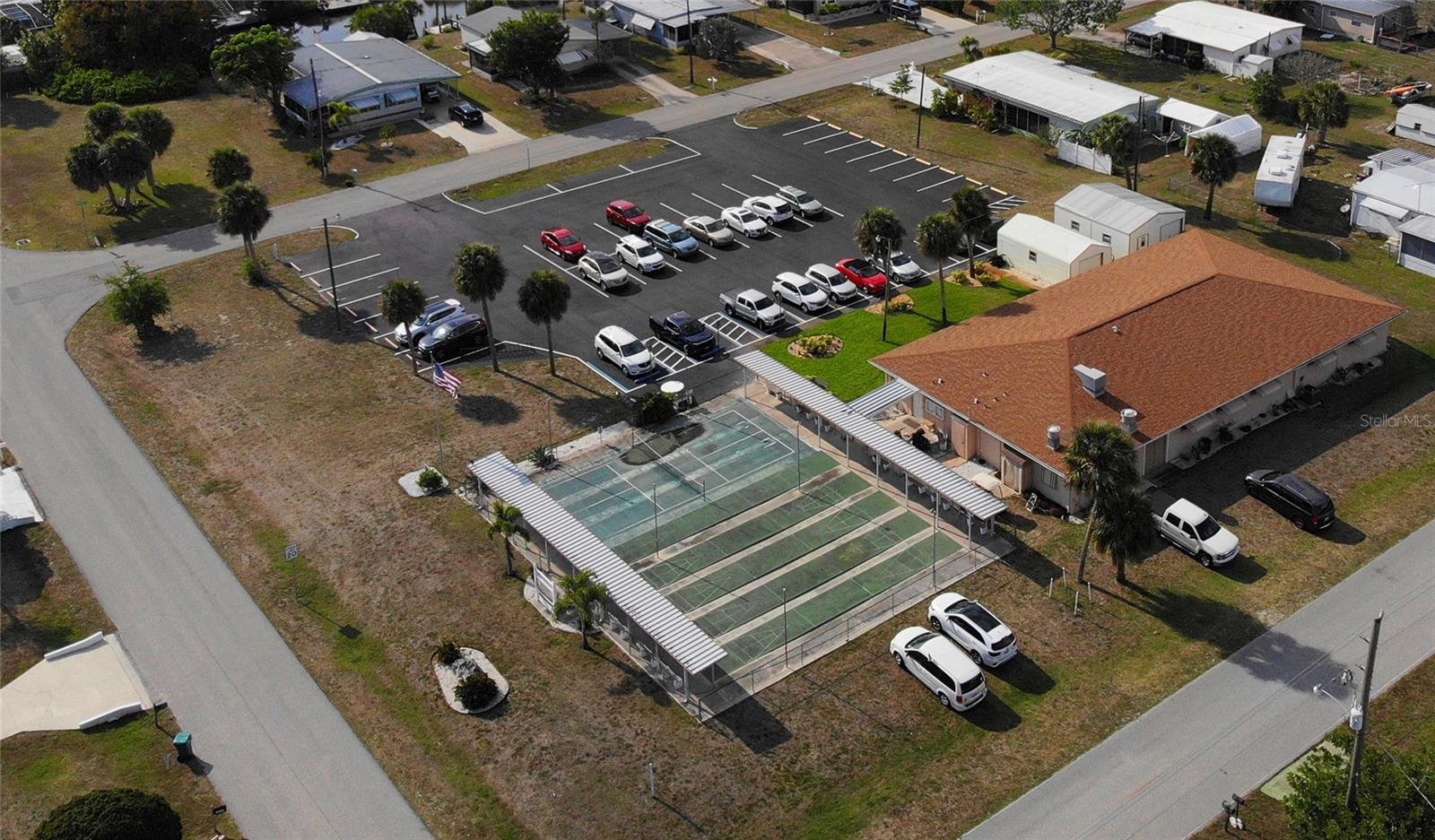 1256 Ibis Dr Property Photo 9