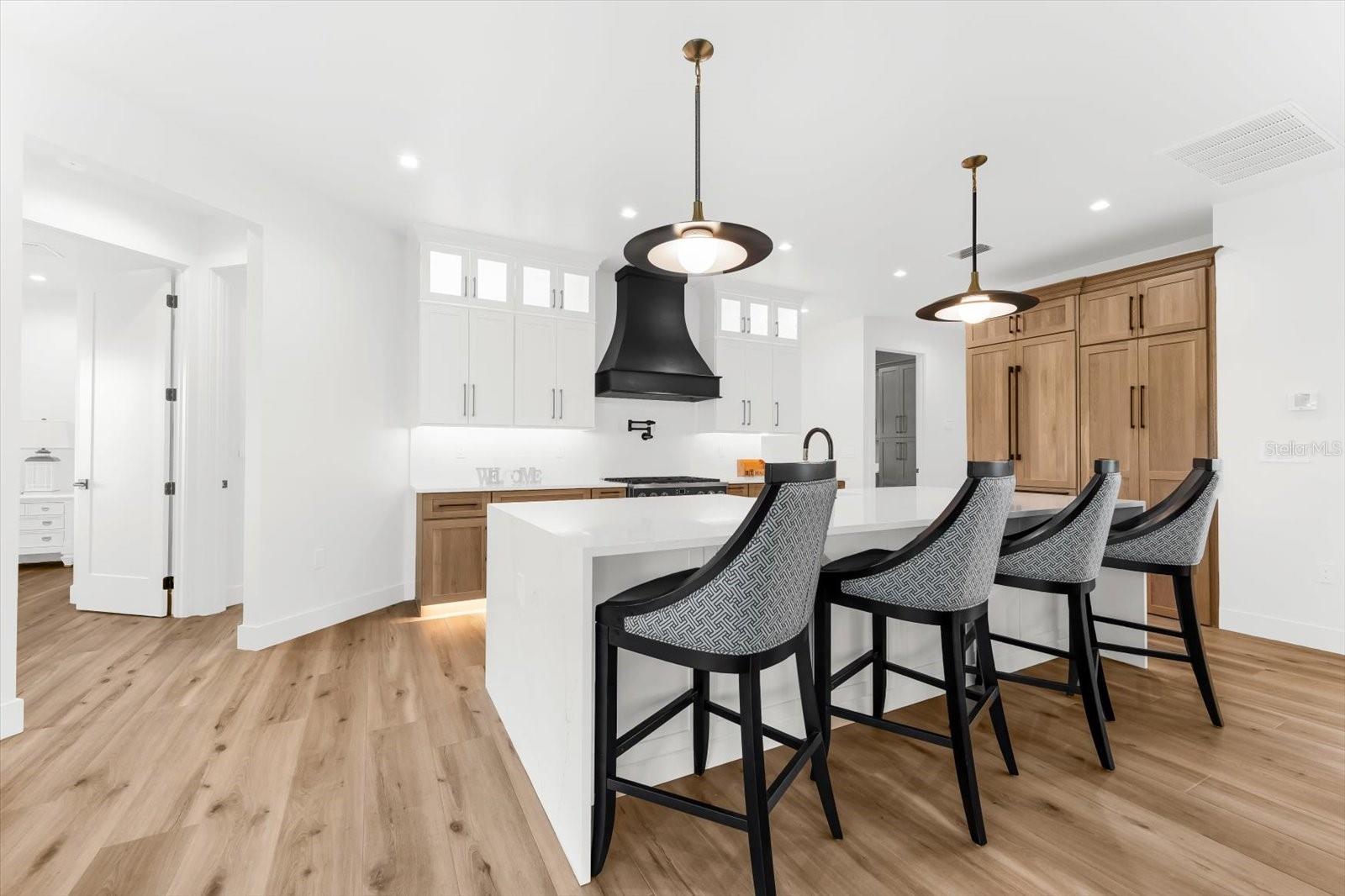 15012 Alsask Cir Property Photo 10