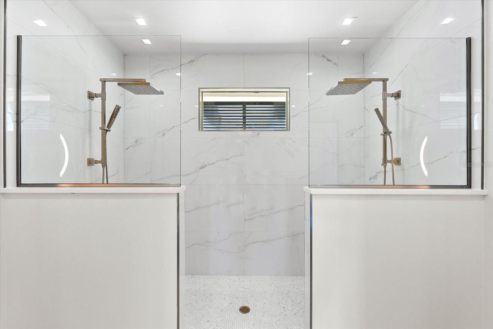 15012 Alsask Cir Property Photo 53