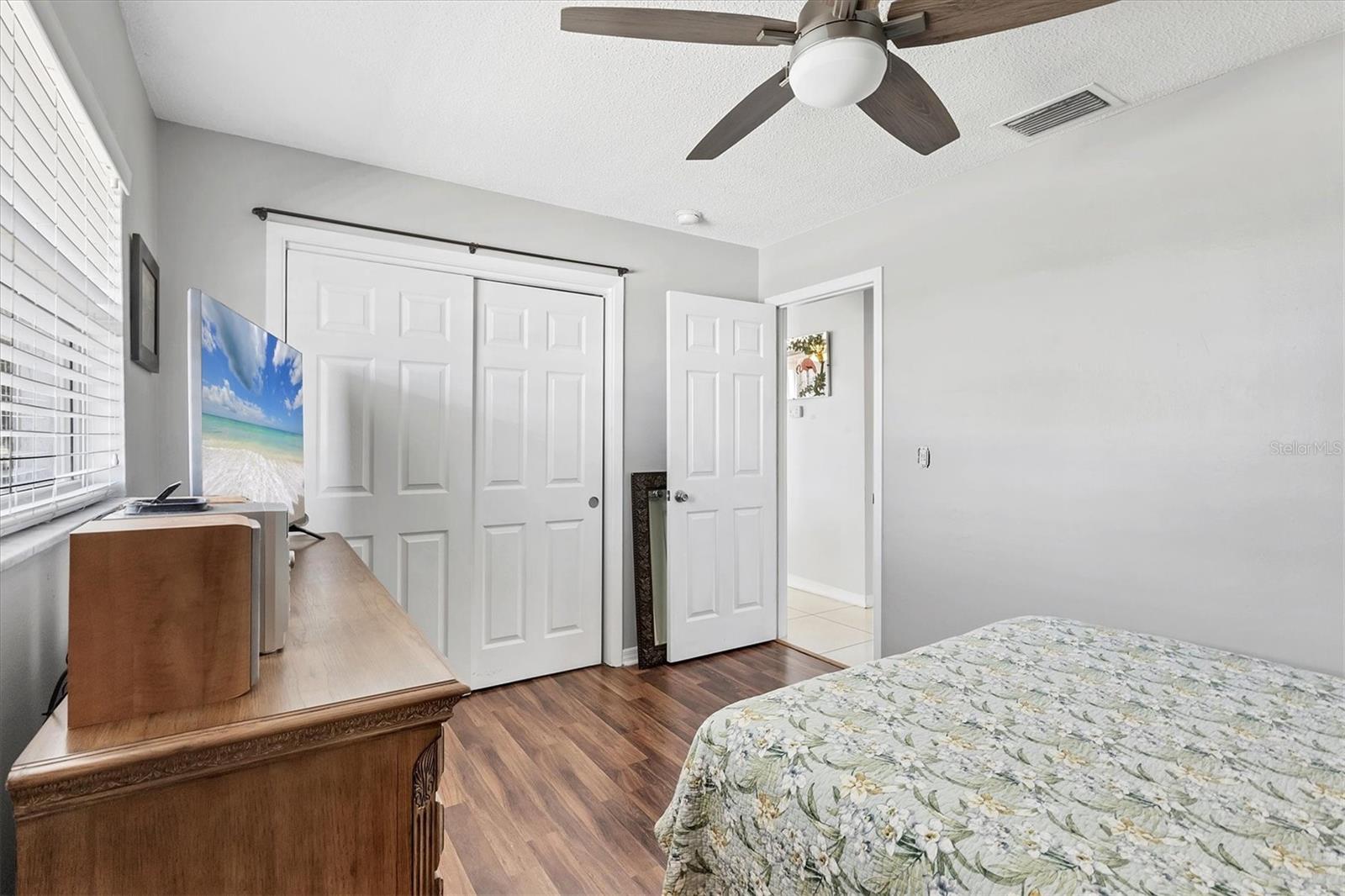 1501 Beach Dr Se Property Photo 18