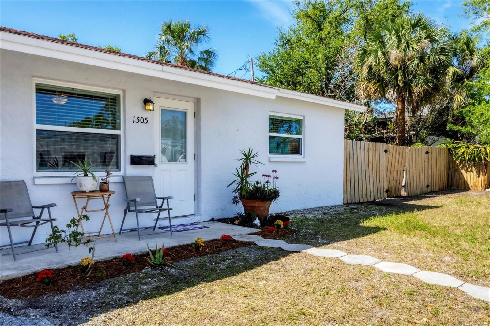 1501 Beach Dr Se Property Photo 33