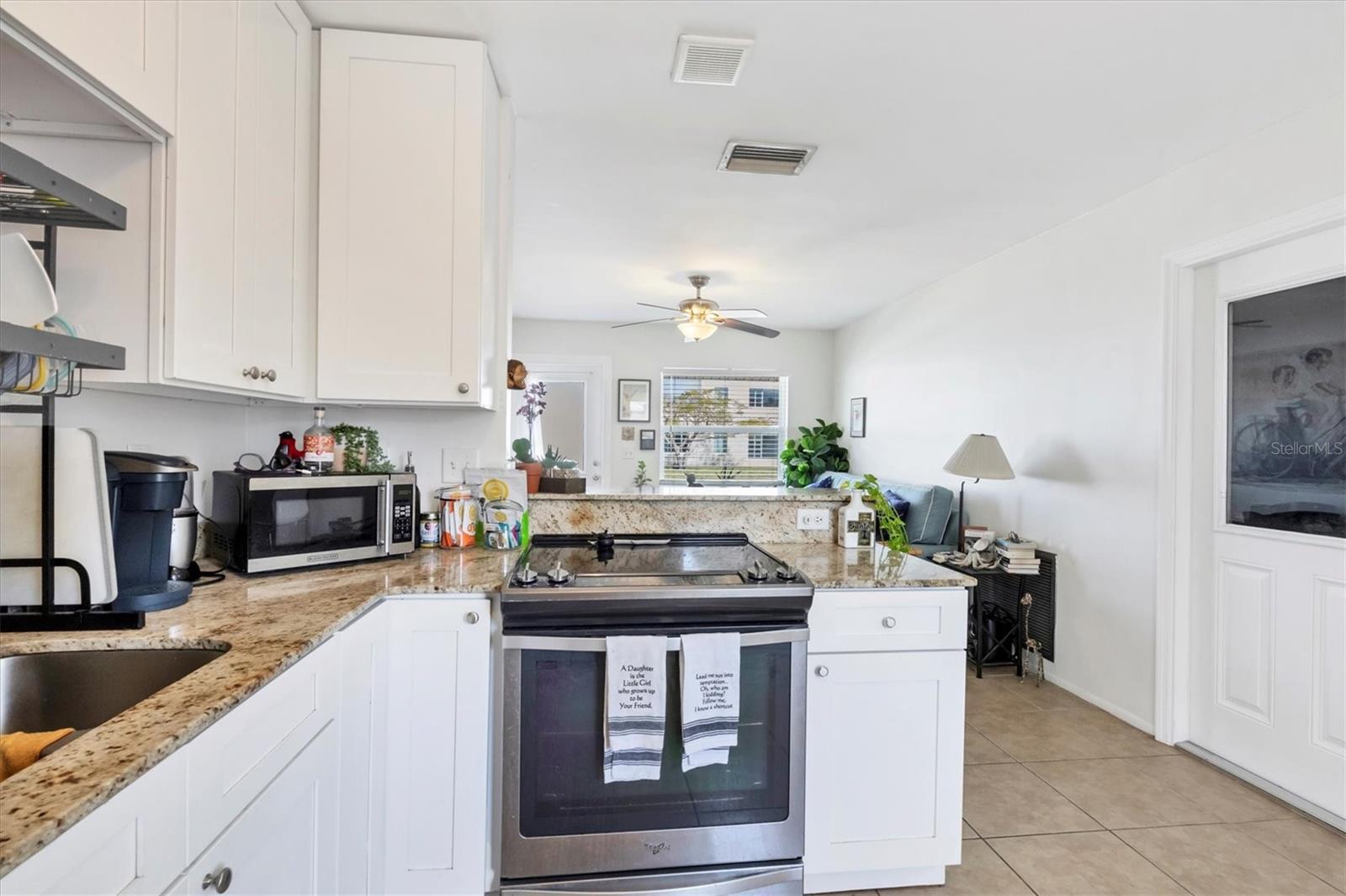 1501 Beach Dr Se Property Photo 47