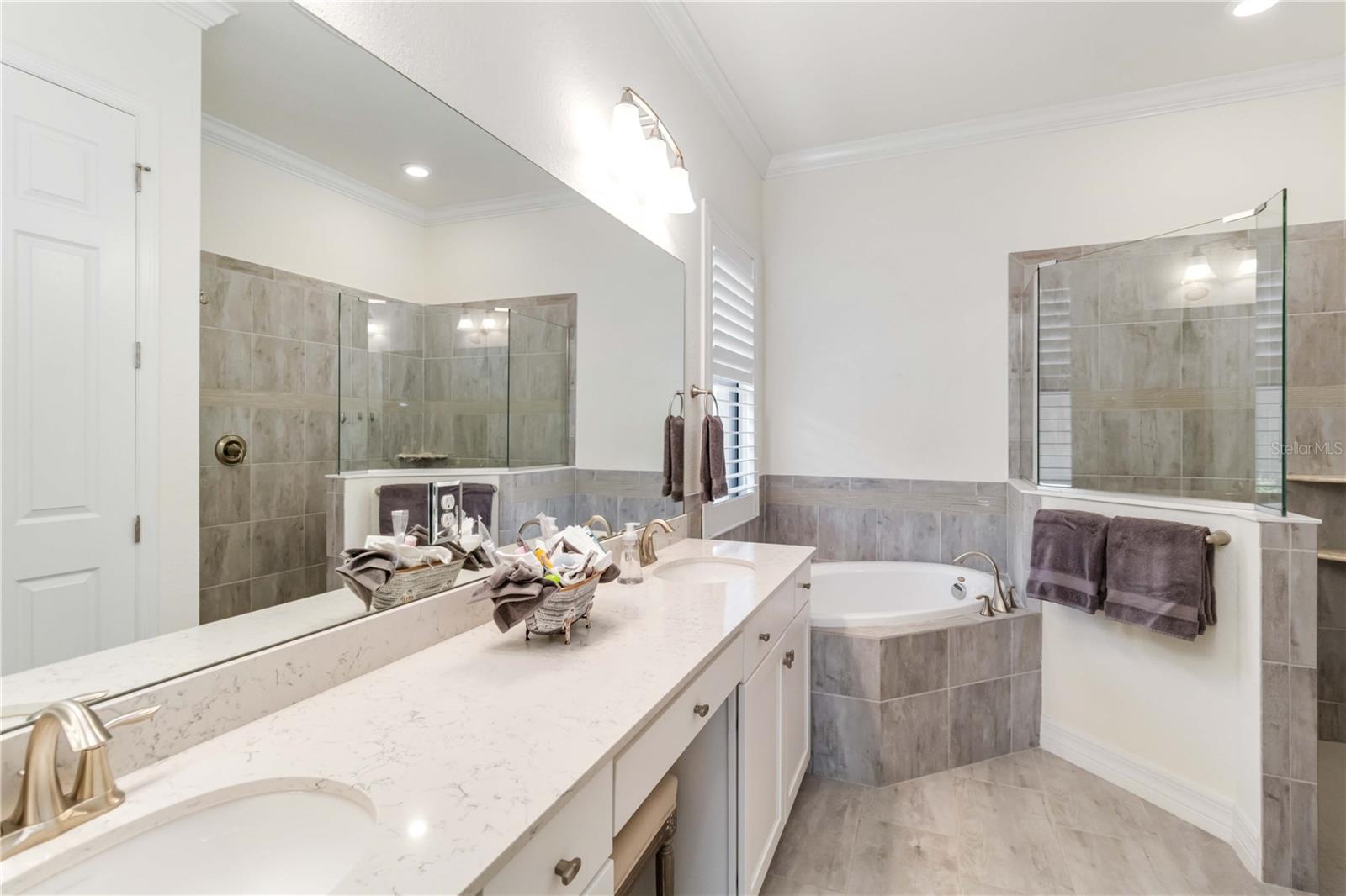 24181 Gallberry Dr Property Photo 25