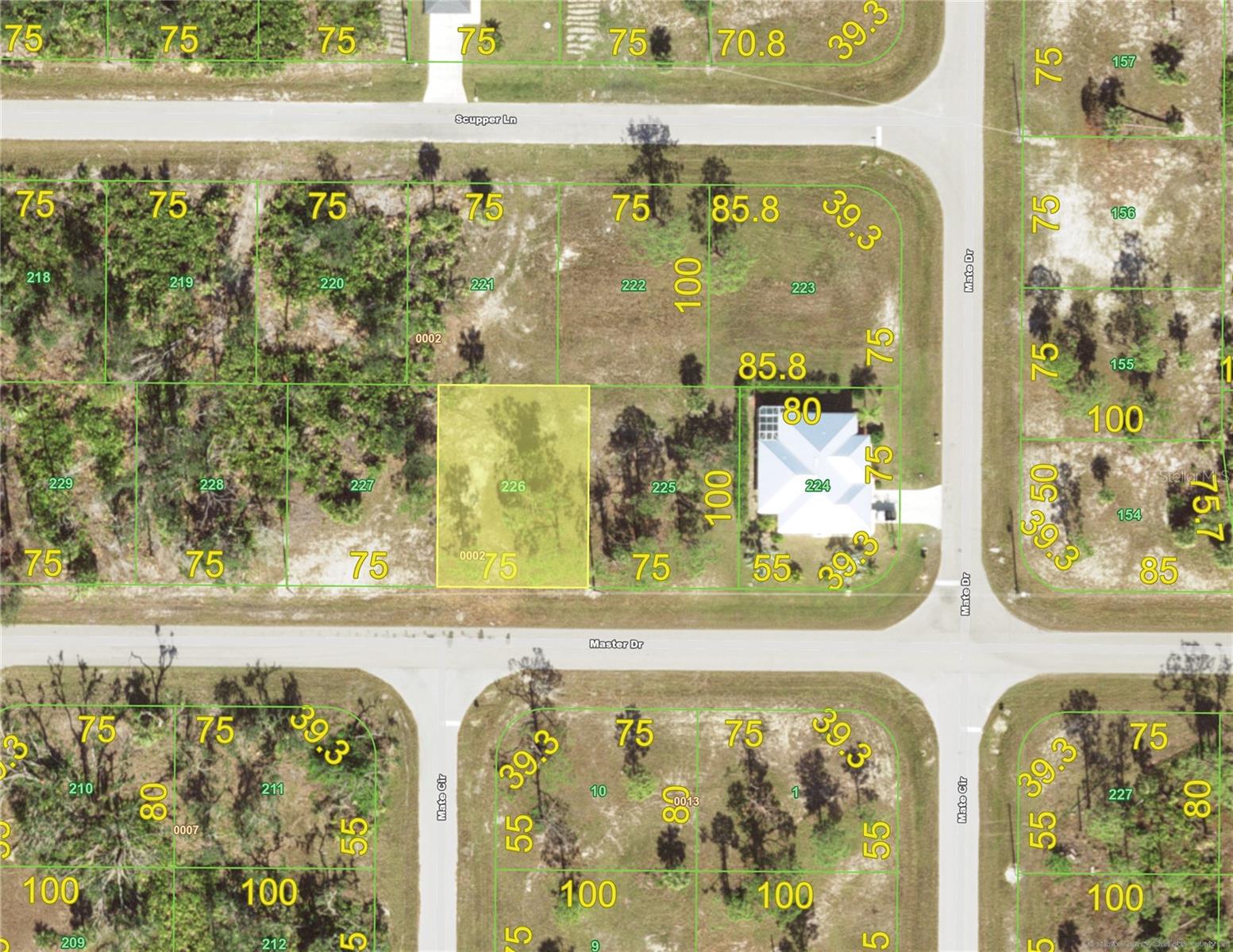 22 MASTER DR Property Photo 1