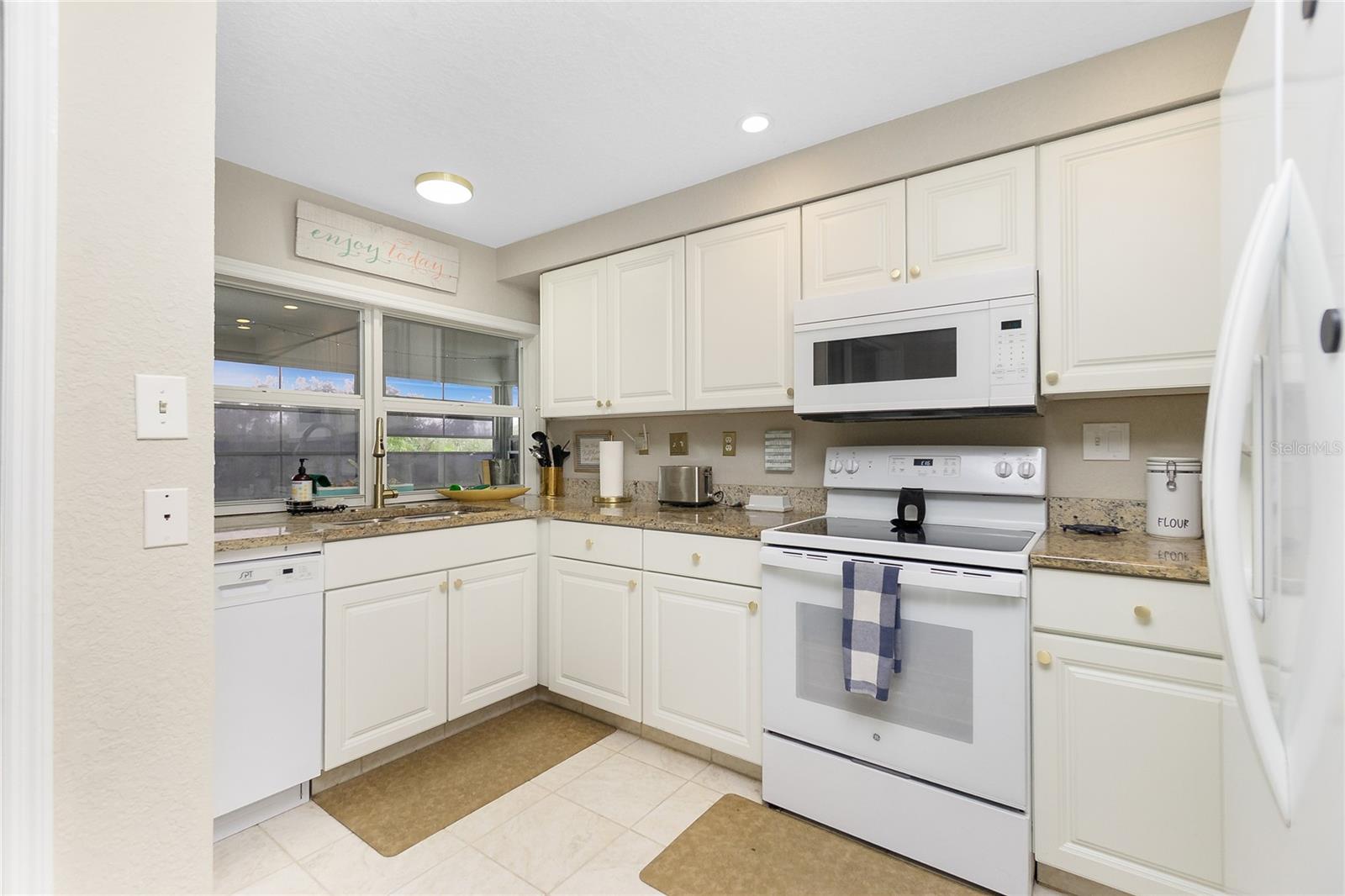 333 Hile Ln Property Photo 16