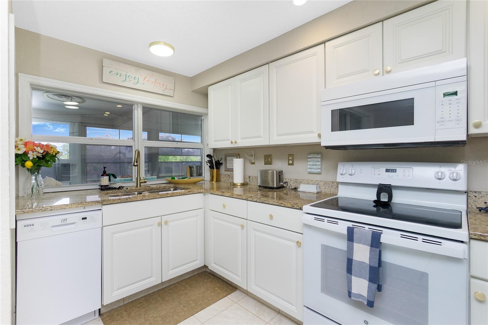333 Hile Ln Property Photo 17