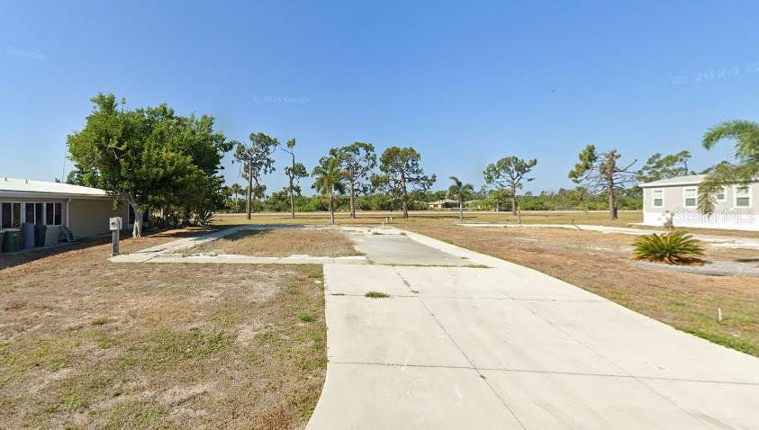 7560 Danvers Property Photo 1