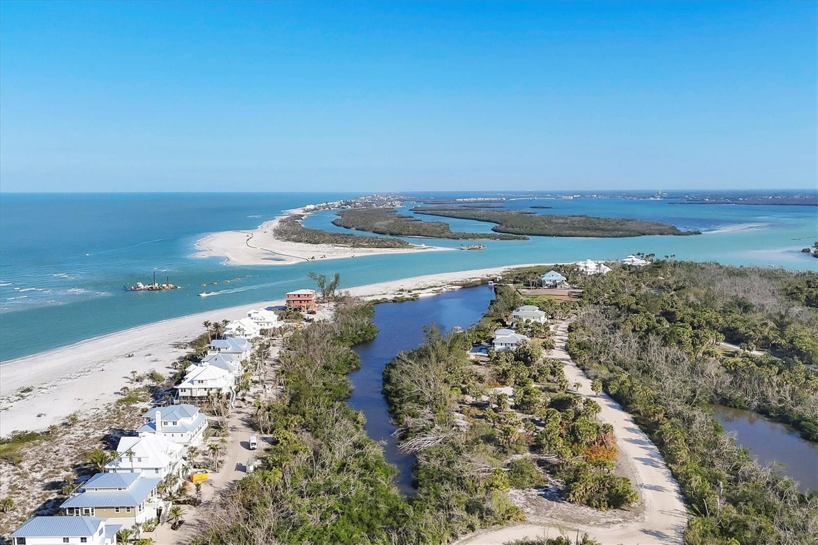6150 Rum Cove Dr Property Photo 9
