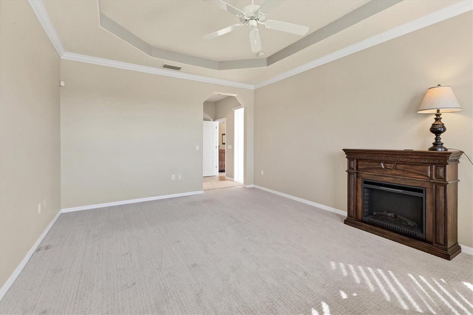 105 Westwind Dr Property Photo 22