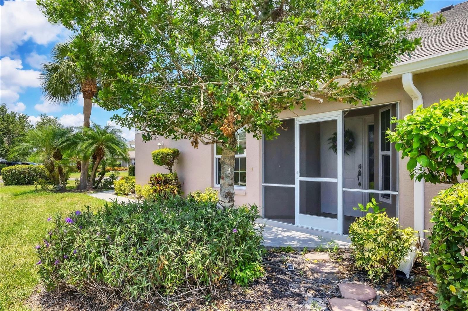 4225 FAIRWAY DR Property Photo 1