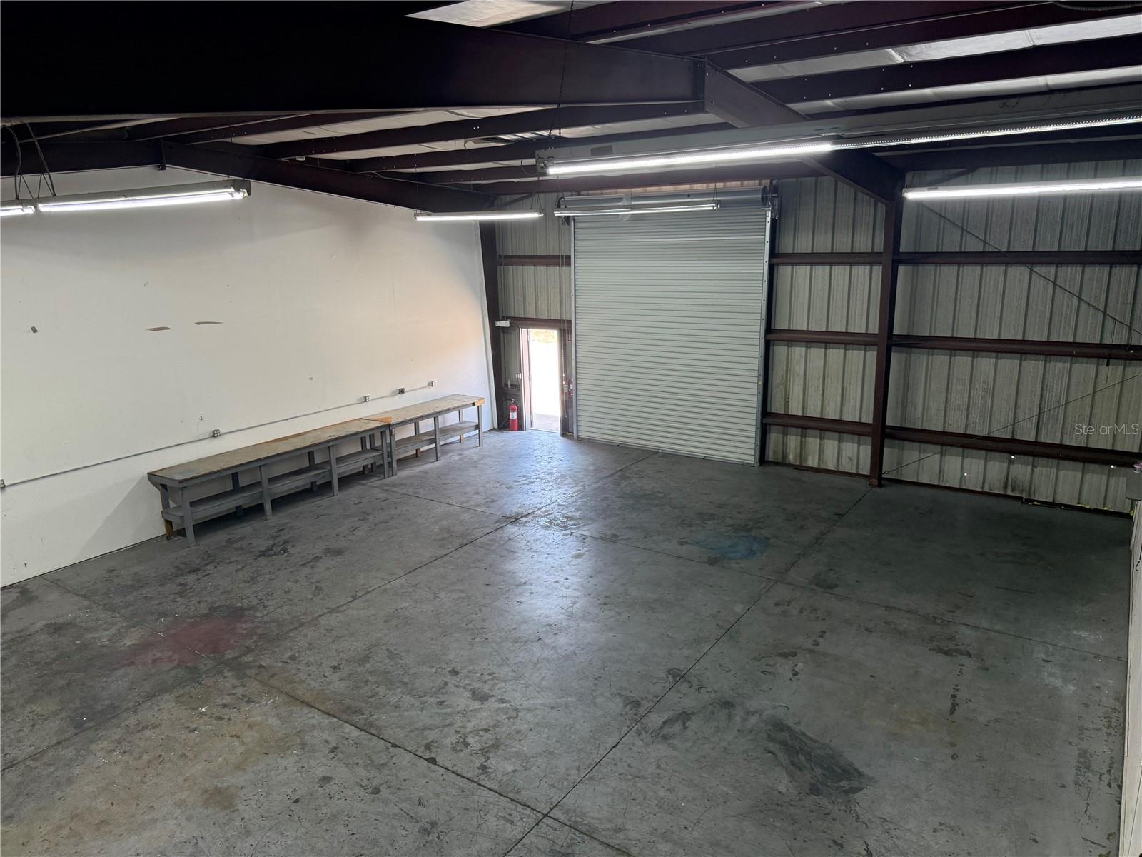 2757 Worth Ave #e Property Photo 6