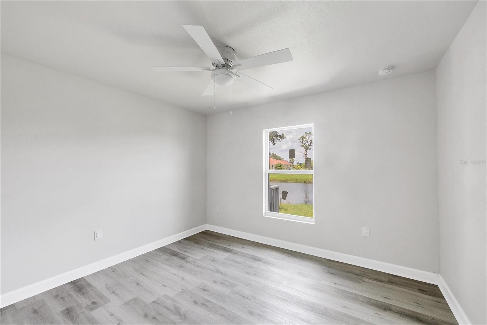 234 Boundary Blvd Property Photo 42