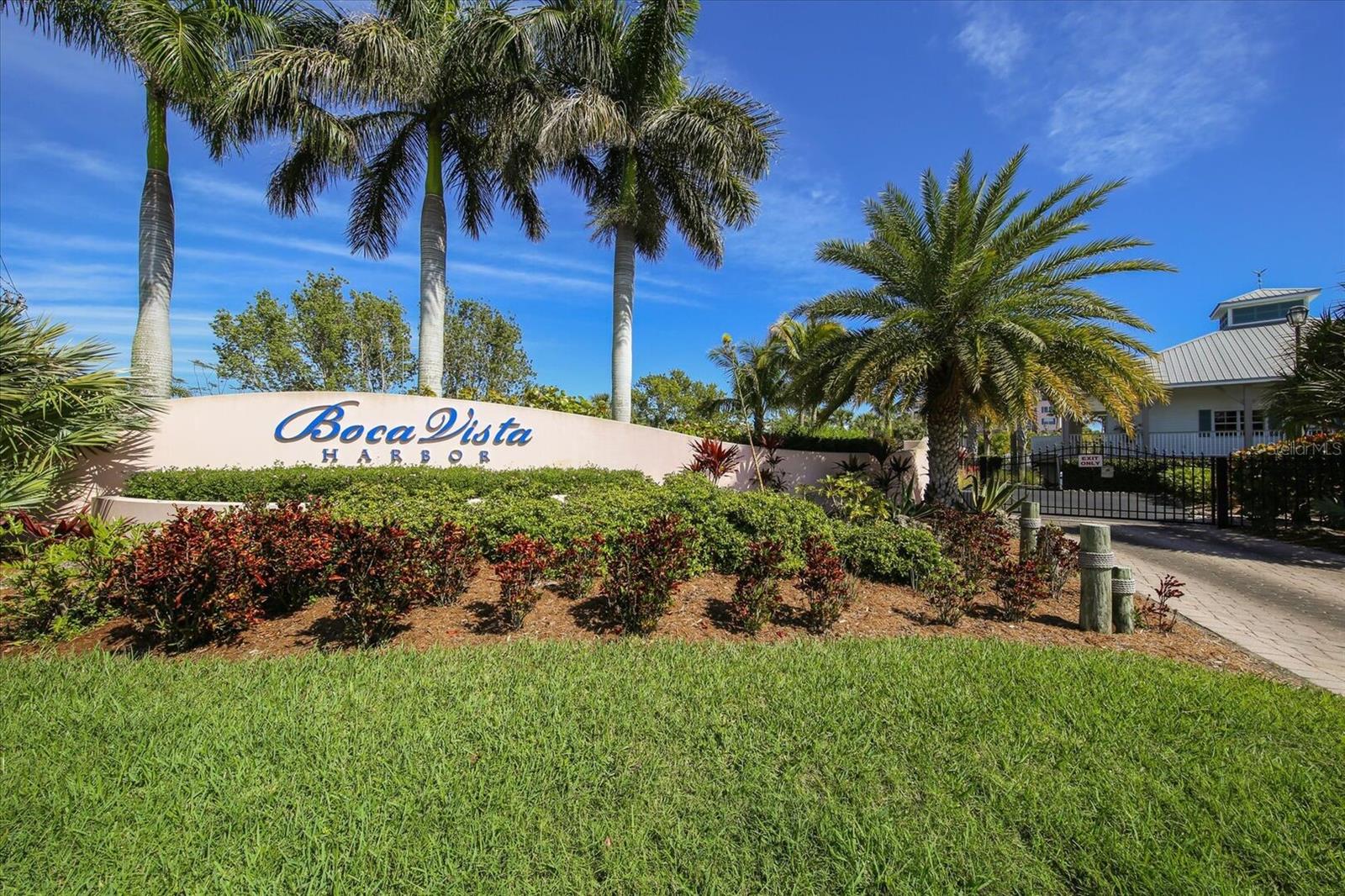 13113 Gasparilla Rd #405 Property Photo 3