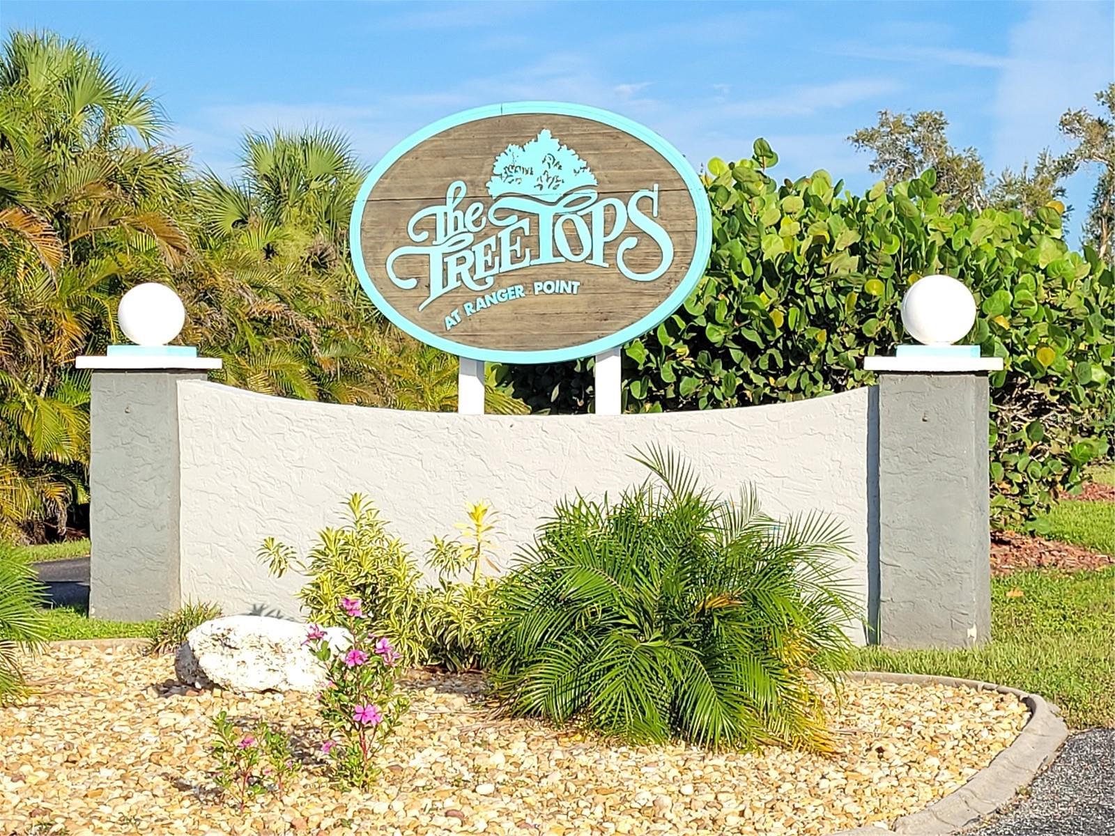 14277 Palm Ter Property Photo 2