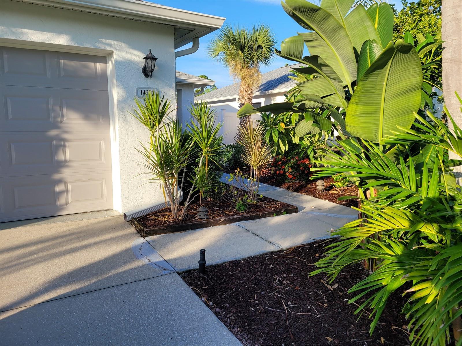 14277 Palm Ter Property Photo 42