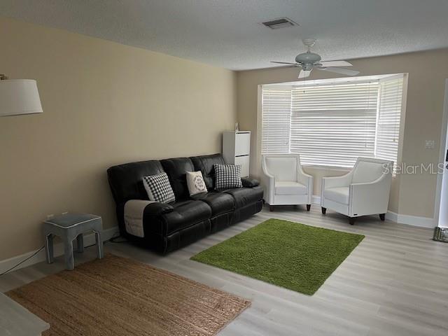 4192 Gingold St Property Photo 2