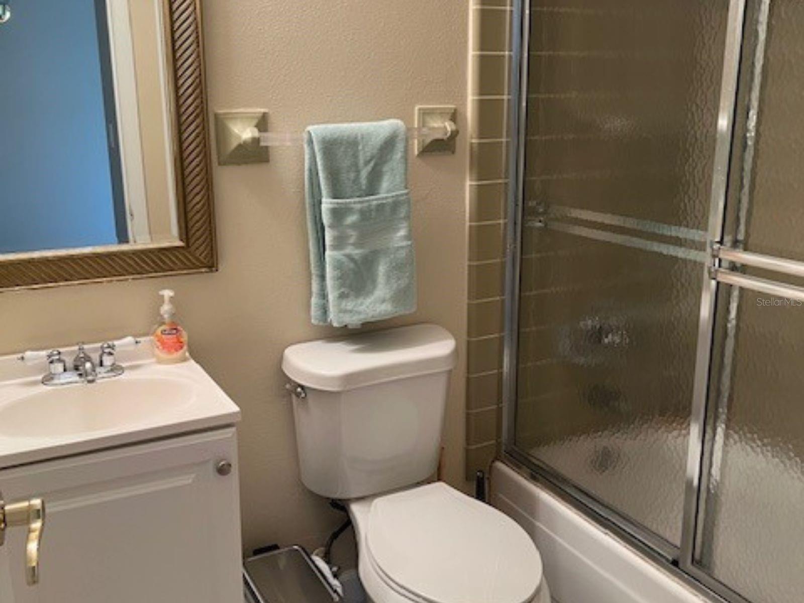 4192 Gingold St Property Photo 8