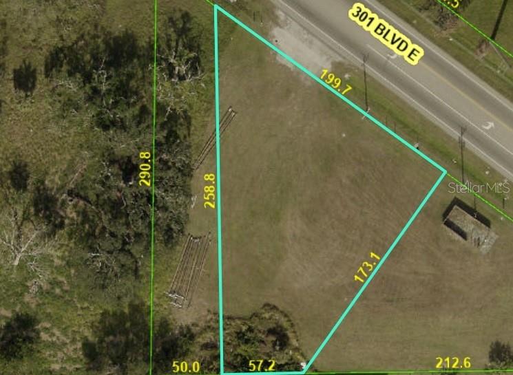1020 E 301 Blvd E Property Photo 6