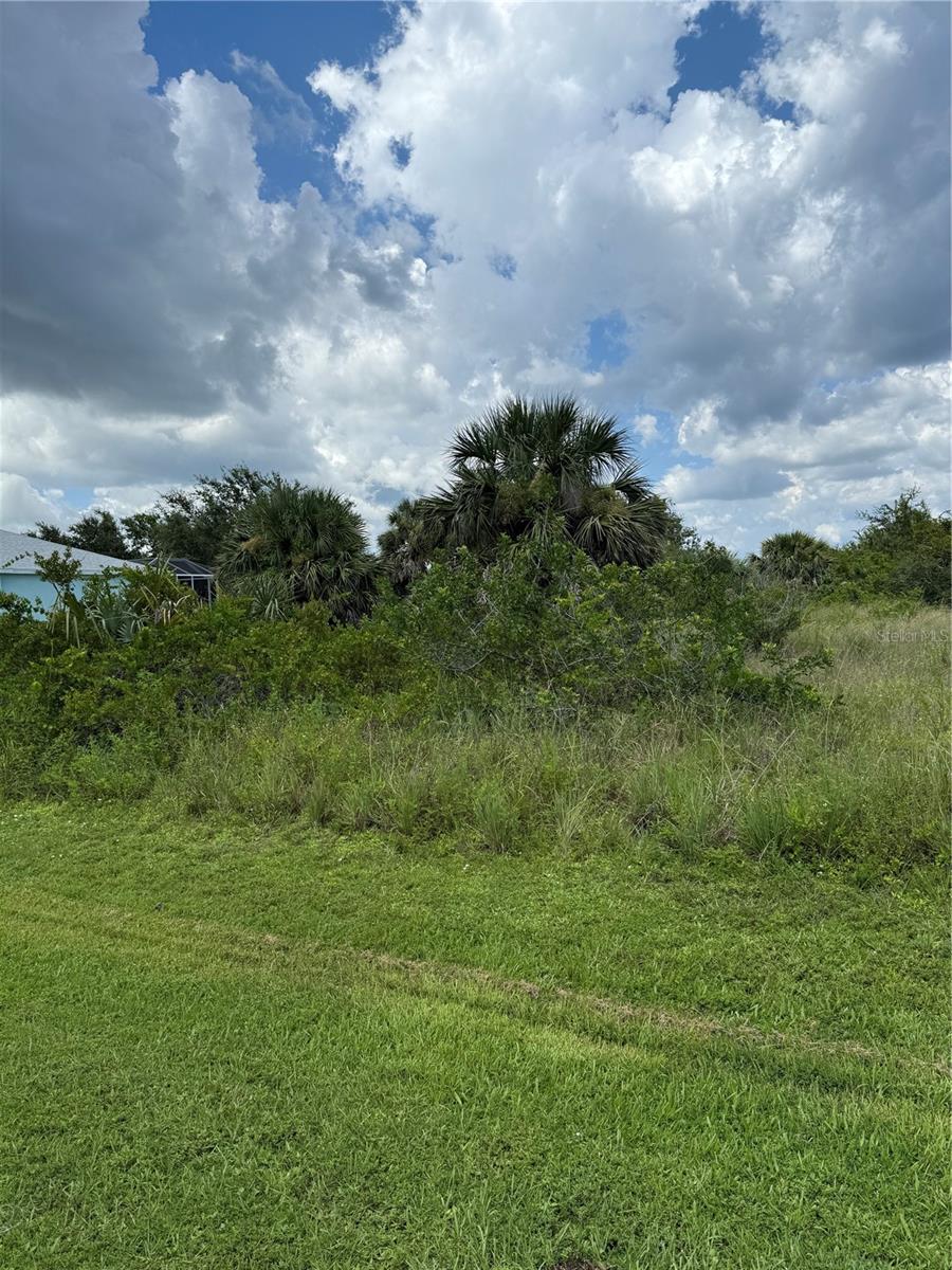 14194 And 14202 Barnwood Ln Property Photo 2