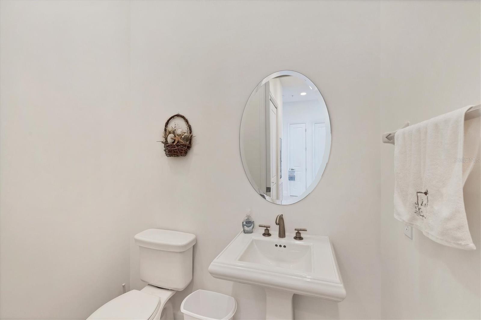 1375 Beach Rd #311 Property Photo 29